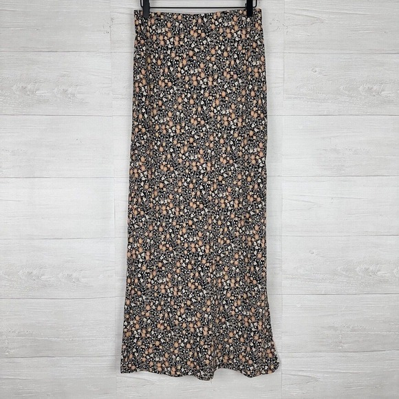 Nili Lotan x Target Liberty Floral Maxi A-Line Skirt Size Small Black Side Slit - Picture 14 of 14